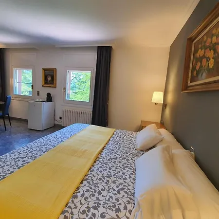 Volcanic Rural Mas La Garrinada Country house Olot