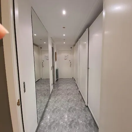 Volcanic Rural Mas La Garrinada Casa rural