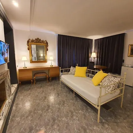 Country house Volcanic Rural Mas La Garrinada Olot