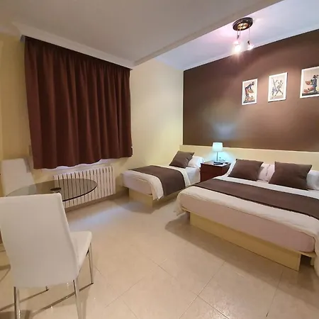Country house Volcanic Rural Mas La Garrinada *